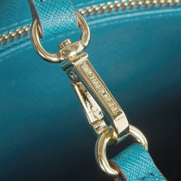 CCO - Michael Kors Large Travel Jet Set Purse - Picture 5 of 7